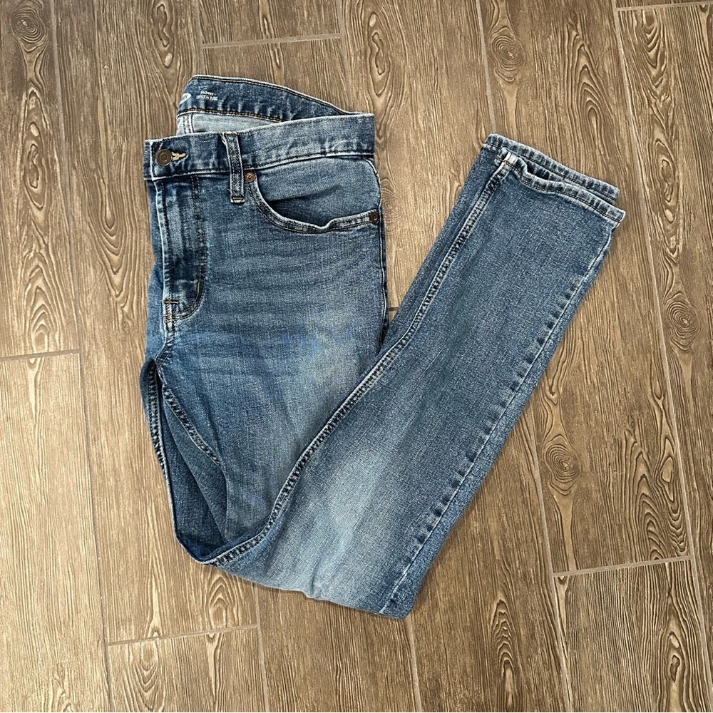 Old Navy Men’s Built-in-flex Jeans